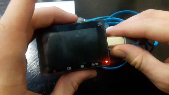 Магнитный microUSB адаптер с индикацией. Эксперемент с видеорегистратором Xiaomi YI смотреть онлайн