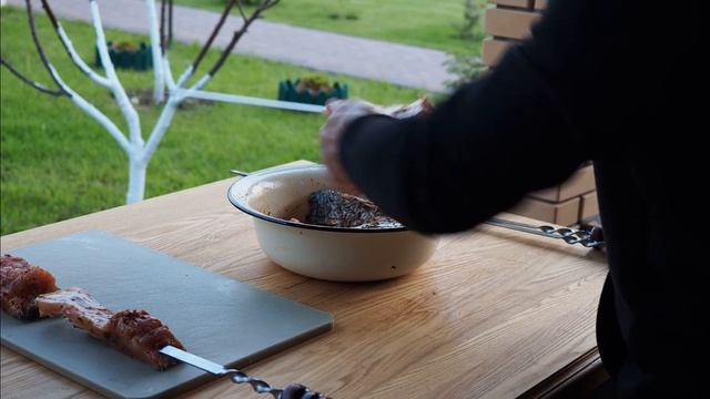 КАК ПРИГОТОВИТЬ КАРПА НА МАНГАЛЕ и в ТАНДЫРЕ, 5 5КГ РЫБА. карп на углях смотреть онлайн