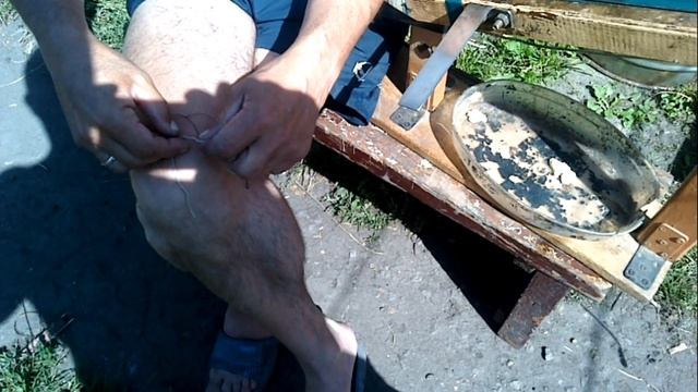 Обзор оригинального, а возможно и лучшего самодельного станка для плетения рыболовных сетей! смотреть онлайн