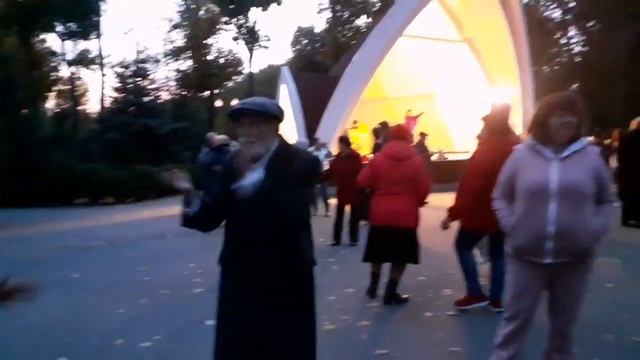 А НАСТОЯЩАЯ ПОДРУГА! ТАНЦЫ ХАРЬКОВ СЧАСТЛИВЫЕ МОМЕНТЫ смотреть онлайн