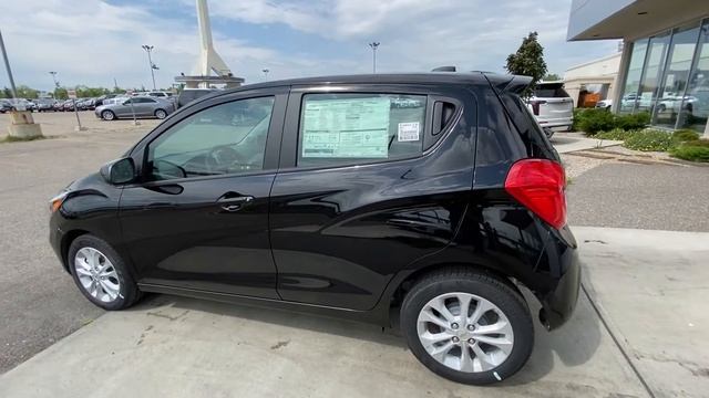 Black 2020 Chevrolet Spark LT Review - GSL GM City - Calgary смотреть онлайн