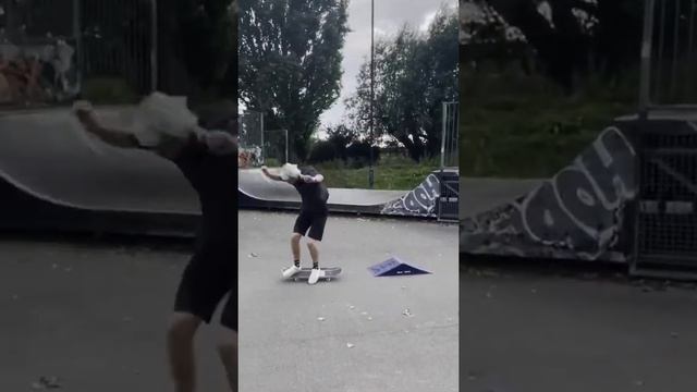 Crazy skateboard skill ? #40 смотреть онлайн