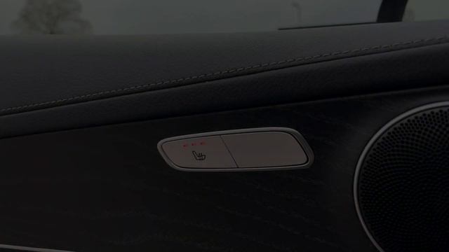 Prezentacja sprzedaży MERCEDES GLC COUPE 220D 4 MATIC Salon Polska AMG Film 1080 HD 4K смотреть онлайн