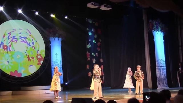 Выступление участников вокально-хореографической студии "Оле Лукйое" - 2019 г смотреть онлайн