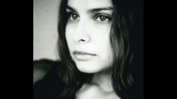 Hope Sandoval - Play With Fire 2002