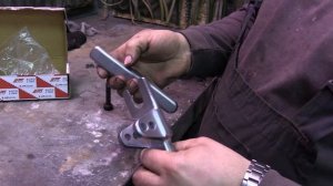 Обзор на съёмник универсальный шаровых опор и наконечников JTC 1727