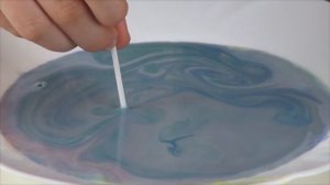 ОПЫТ с детьми. ЭКСПЕРИМЕНТ: РИСУЕМ НА МОЛОКЕ КРАСКАМИ!!