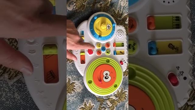 Пульт озвученный "Kidz Delight. Маленький диджей", 35x30 см смотреть онлайн