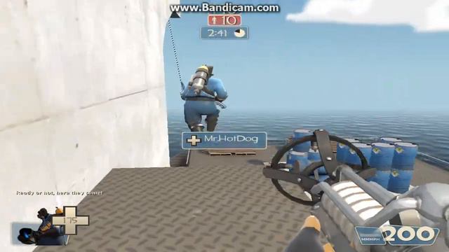 TF2: THE CROWBAR IS A SPY!! смотреть онлайн