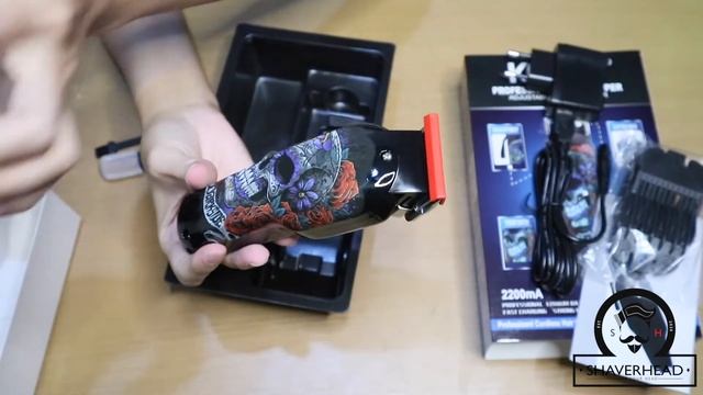 KEMEI PROFESSIONAL HAIR CLIPPER SKULL  SHAVERHEAD смотреть онлайн