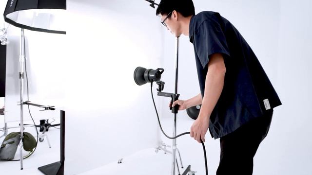 Godox: Introducing the Pro Light Stands смотреть онлайн