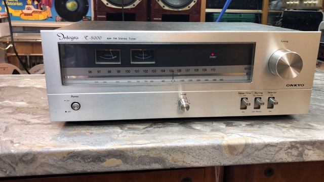 Onkyo Integra T-5000 АНАЛОГОВЫЙ ТЮНЕР смотреть онлайн