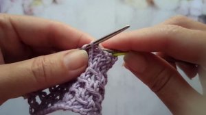 Как закрыть петли, чтобы край не закручивался. Красивое закрытие петель спицами..mp4