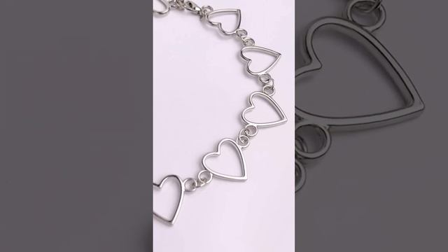 Чокер с сердечками смотреть онлайн