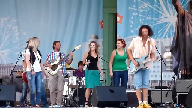 5pence and friends смотреть онлайн