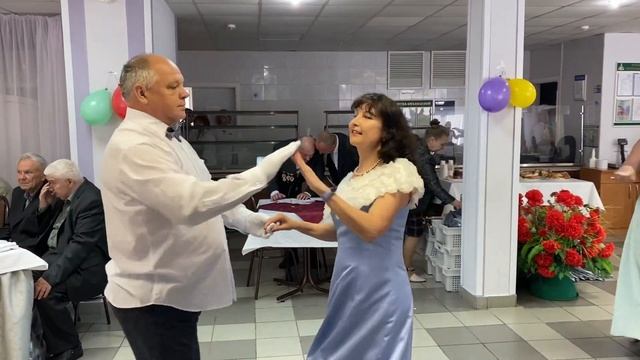 Блюз #Танцывсолигорске смотреть онлайн