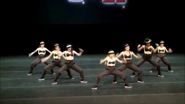 freal love audio swap boss ladies dance moms смотреть онлайн