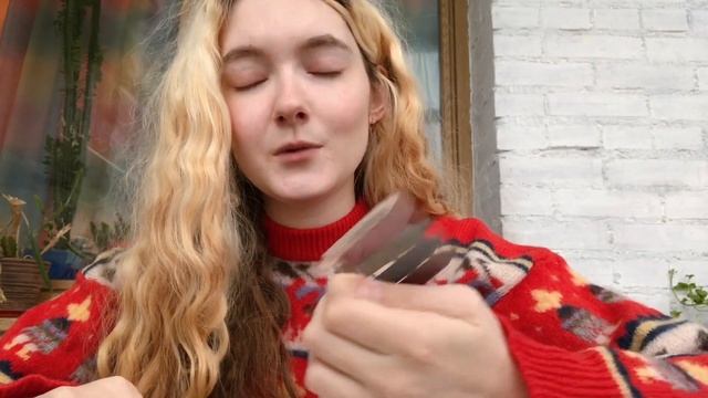 влогмас #1 | картина, книжный, «Эмили», охота на подарок смотреть онлайн