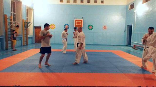 Семинар для тренерского состава и ветеранов г.Избербаш... 1 сентября 2018 года. смотреть онлайн