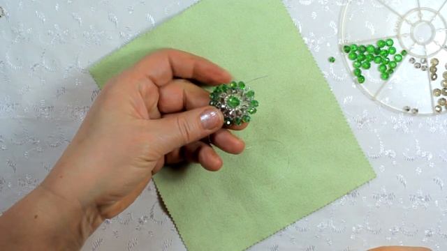 Мастер-класс Кулон из бисера и бусин "Бриз"/ DIY: Pendant "Breeze" смотреть онлайн