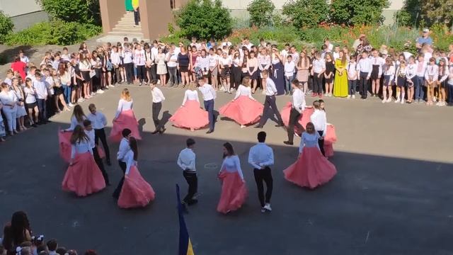 Школа 263| вальс 2019 среди учеников 9-х и 10-х классов под песню imagine gragons- next to me смотреть онлайн