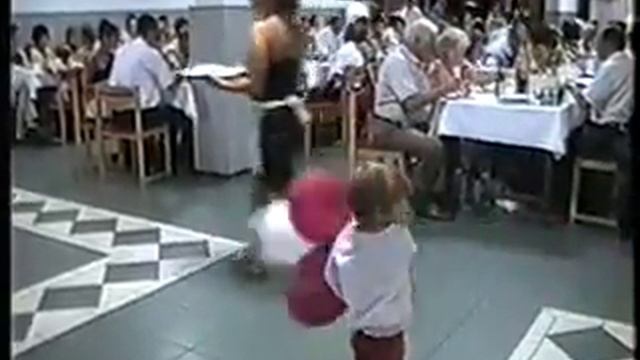 Bea & Kovi esküvője смотреть онлайн