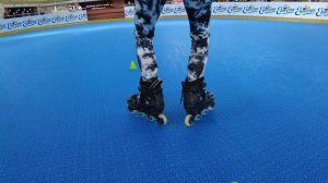 Обучалка от Маши. Подводяшки к  трюку ,,мабрук" на роликах.