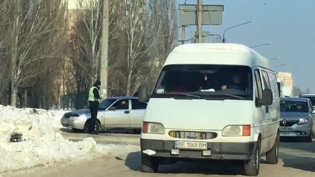 Новая полиция не может остановить водителей смотреть онлайн