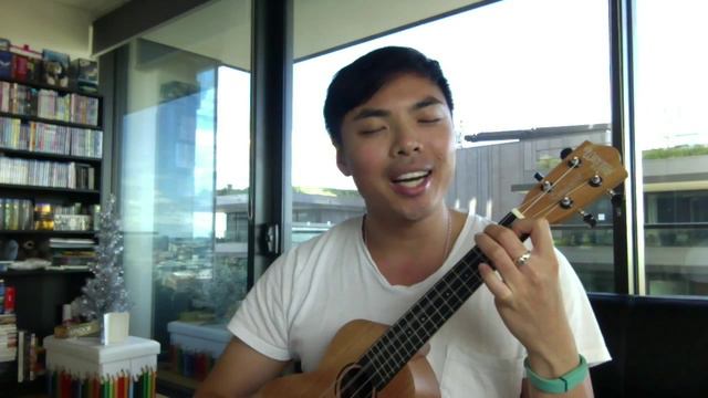 I Wanna Dance With Somebody // Whitney Houston // Ukulele Cover смотреть онлайн