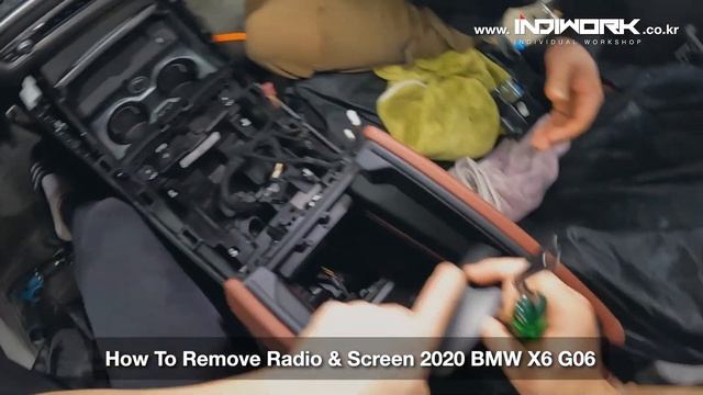 How to remove Radio,Screen from 2020 BMW X6 G06 by 인디웍 indiwork смотреть онлайн