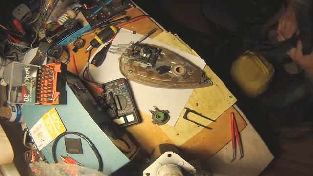 Ремонт утюга Tefal Vertuose смотреть онлайн