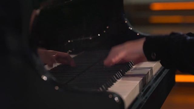 R. SCHUMANN BUNTE BLÄTTER OP. 99 / Elysey Mysin смотреть онлайн