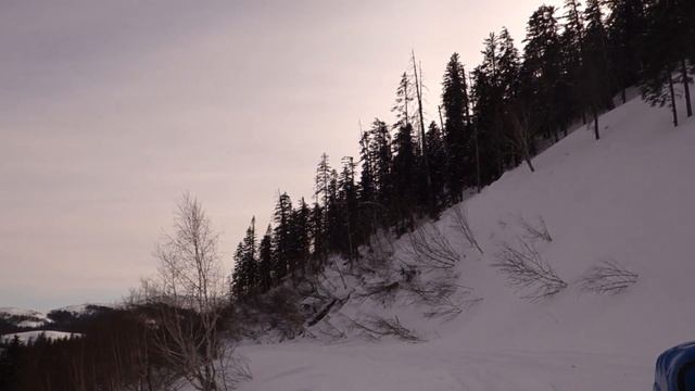 Мотобуксировщик. Мяо-Чан, спуск с перевала Медвежка смотреть онлайн