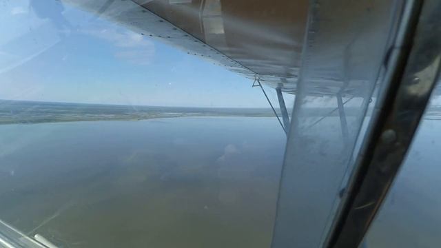 С Сибирских Увалов в пойму р.Обь. Посадка в штиль на самолете Super STOL с поплавками. смотреть онлайн
