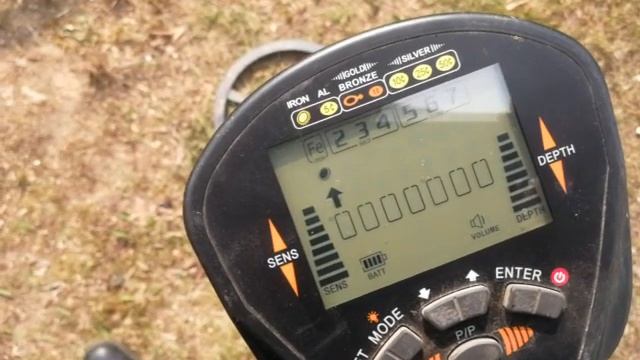 Нашёл монету, металлоискатель MD 830. смотреть онлайн