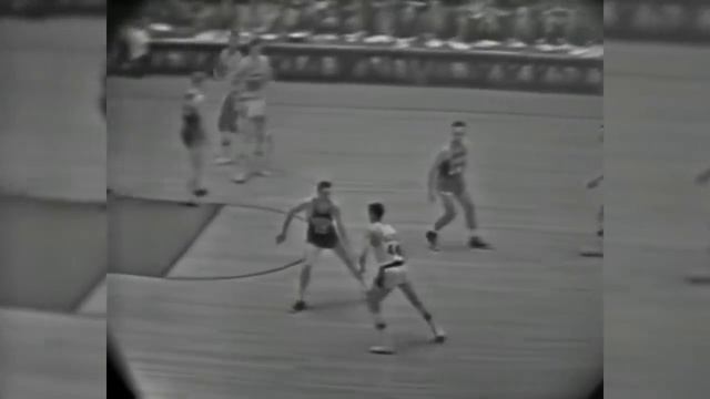 SUPER RARE! Jerry West Game 6 Highlights vs Celtics (1963 NBA Finals) - 32 Pts, 7 Reb, 9 Assists! смотреть онлайн