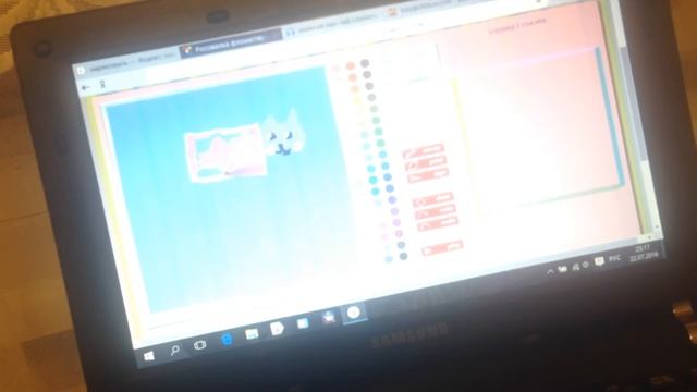Нян кэт такой няшный што экран слишком светлый смотреть онлайн