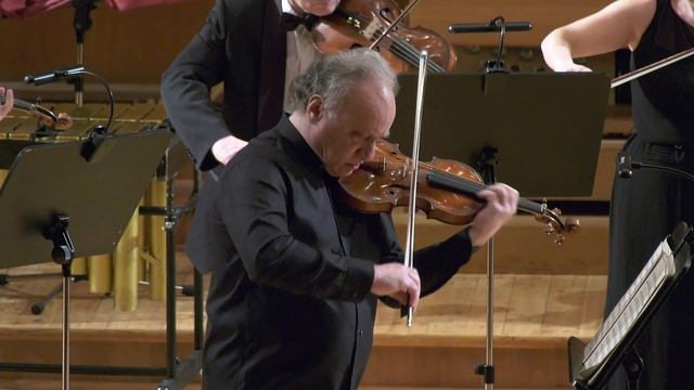 Bach La Minor Concerto for violin and orchestra in 3. Orchestra Soloists of St. Petersburg Gantvarg. смотреть онлайн