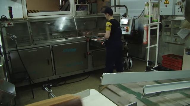 «ГОСТовский» формовой хлеб производят на уникальном оборудовании в Вологде смотреть онлайн