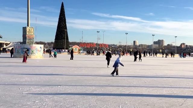 Народный каток на "Казань Арене", Казань, Татарстан смотреть онлайн