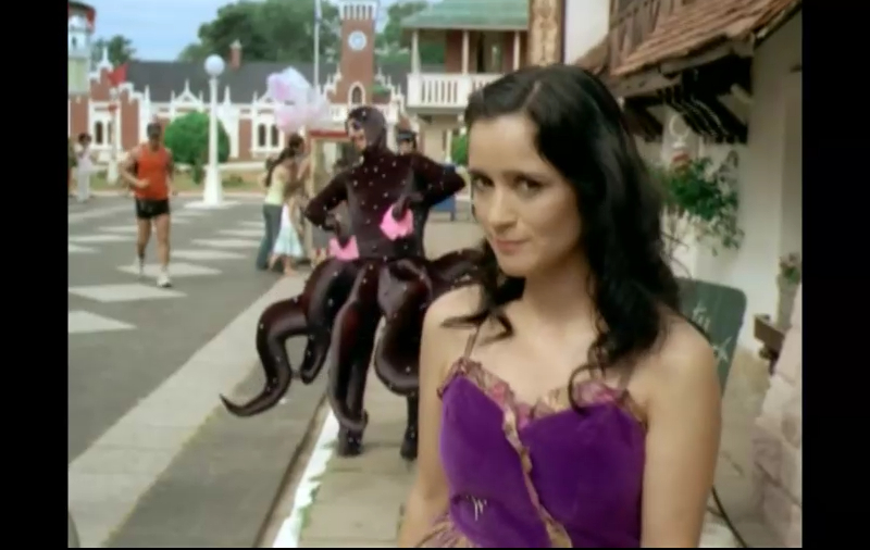 julieta venegas - eres para mi смотреть онлайн