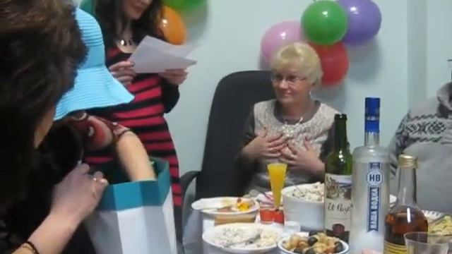 На юбилее, 55 лет Наташе.Итальянцы в России смотреть онлайн