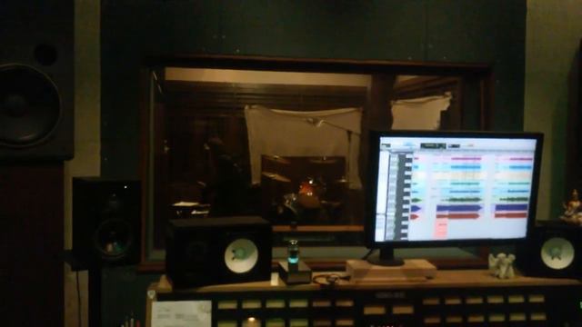 Maklak in the studio w/Jack Endino "The Age Of Anxiety" sessions - MikeL's guitar clip смотреть онлайн