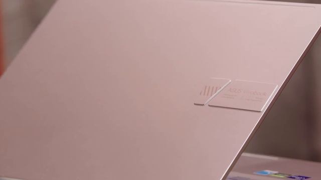 Le MEILLEUR PC pour graphiste ? .feat Paiheme смотреть онлайн