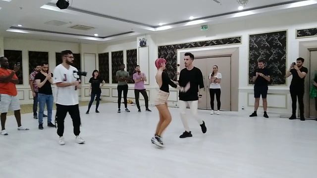 Мерткан и Есемсу. Бачата мастер клас на фестивале в Сиде, Турция 2023 #dance #bachata смотреть онлайн