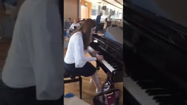 River Flows In You - Yiruma Piano Cover - Oslo Norway Airport смотреть онлайн