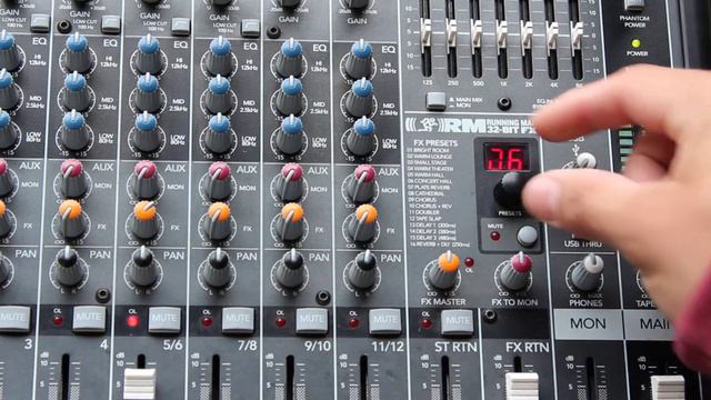 Prueba Mackie Pro Fx 12 смотреть онлайн