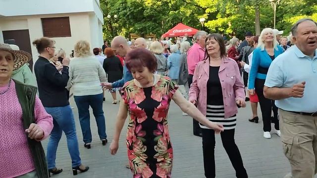 28.05.23г. "Ай да Страна!!!"...на танцполе в Гомельском парке... смотреть онлайн
