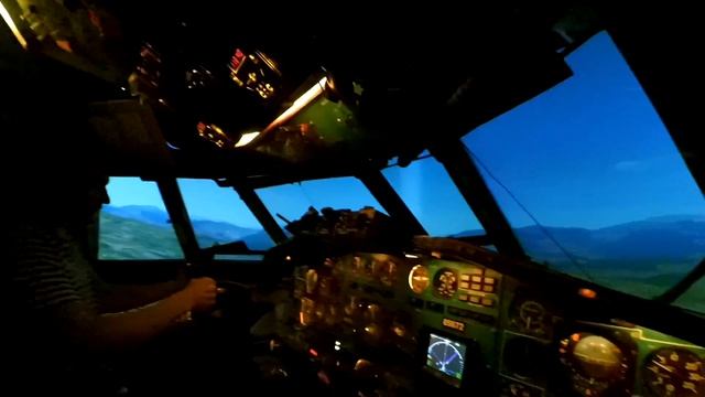 Авиасимулятор «RunWay». РЕВИЗОРЯ Красноярск смотреть онлайн