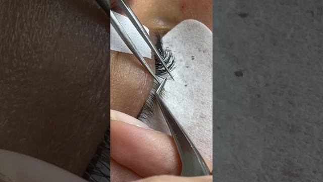 #наращиваниересниц #ресницы #реснички #eyelashextensions #лэшмейкер #lashes #макро #lashextensions смотреть онлайн